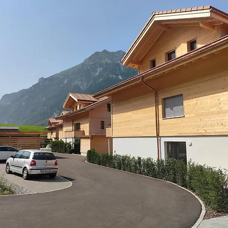 Blausee 5min / Interlaken 20min / Gratis Parkplatz דירה