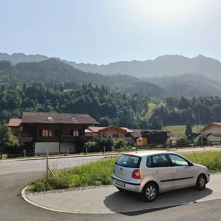 Apartmán Blausee 5min / Interlaken 20min / Gratis Parkplatz